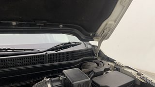 Used 2016 Maruti Suzuki S-Cross Alpha 1.3 Diesel Manual engine ENGINE LEFT SIDE HINGE & APRON VIEW