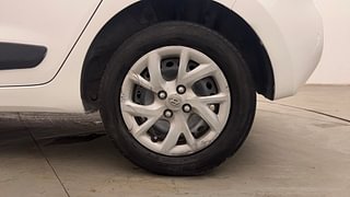 Used 2019 Hyundai Grand i10 [2017-2020] Sportz 1.2 Kappa VTVT Petrol Manual tyres LEFT REAR TYRE RIM VIEW