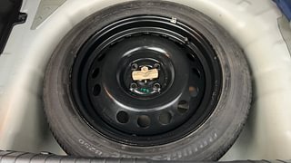 Used 2015 Hyundai Elite i20 [2014-2018] Asta 1.4 CRDI Diesel Manual tyres SPARE TYRE VIEW