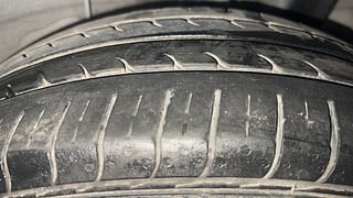 Used 2019 Hyundai Grand i10 [2017-2020] Sportz 1.2 Kappa VTVT Petrol Manual tyres LEFT REAR TYRE TREAD VIEW