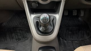 Used 2011 Hyundai i10 [2010-2016] Magna 1.2 Petrol Petrol Manual interior GEAR  KNOB VIEW