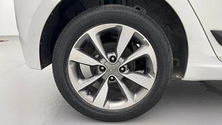 Used 2015 Hyundai Elite i20 [2014-2018] Asta 1.4 CRDI Diesel Manual tyres RIGHT REAR TYRE RIM VIEW