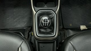 Used 2017 Maruti Suzuki Ignis [2017-2020] Zeta MT Petrol Petrol Manual interior GEAR  KNOB VIEW