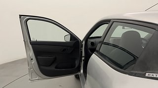 Used 2016 Renault Kwid [2015-2019] RXT Petrol Manual interior LEFT FRONT DOOR OPEN VIEW