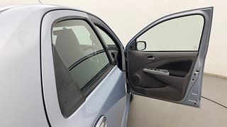 Used 2011 Toyota Etios [2010-2017] V Petrol Manual interior RIGHT FRONT DOOR OPEN VIEW