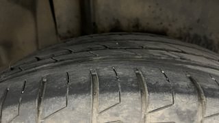 Used 2016 Maruti Suzuki S-Cross Alpha 1.3 Diesel Manual tyres RIGHT REAR TYRE TREAD VIEW
