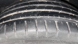 Used 2018 Maruti Suzuki Baleno [2015-2019] Zeta Petrol Petrol Manual tyres LEFT REAR TYRE TREAD VIEW