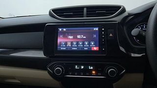 Used 2020 honda Amaze 1.2 VX CVT i-VTEC Petrol Automatic interior MUSIC SYSTEM & AC CONTROL VIEW