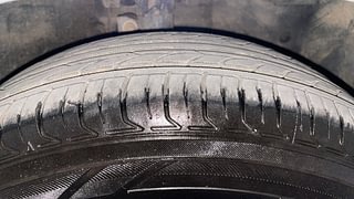 Used 2016 Ford Figo [2015-2019] Titanium1.5 TDCi Diesel Manual tyres RIGHT FRONT TYRE TREAD VIEW