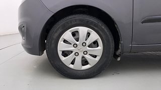 Used 2011 Hyundai i10 [2010-2016] Magna 1.2 Petrol Petrol Manual tyres LEFT FRONT TYRE RIM VIEW