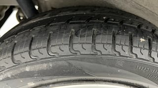 Used 2018 Maruti Suzuki Wagon R 1.0 [2010-2019] VXi Petrol Manual tyres RIGHT REAR TYRE TREAD VIEW