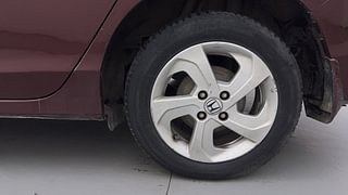 Used 2015 Honda City [2014-2017] VX CVT Petrol Automatic tyres LEFT REAR TYRE RIM VIEW