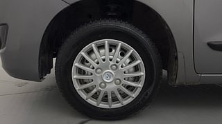 Used 2013 Maruti Suzuki Wagon R 1.0 [2013-2019] LXi CNG Petrol+cng Manual tyres LEFT FRONT TYRE RIM VIEW