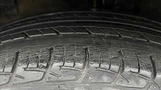 Used 2015 Maruti Suzuki Ertiga [2012-2015] ZXi Petrol Manual tyres LEFT FRONT TYRE TREAD VIEW