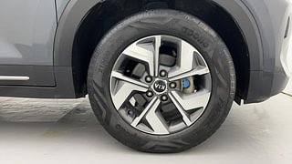 Used 2020 Kia Sonet HTX Plus 1.0 iMT Petrol Manual tyres RIGHT FRONT TYRE RIM VIEW