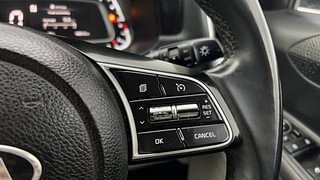 Used 2020 Kia Sonet HTX Plus 1.0 iMT Petrol Manual top_features Cruise control