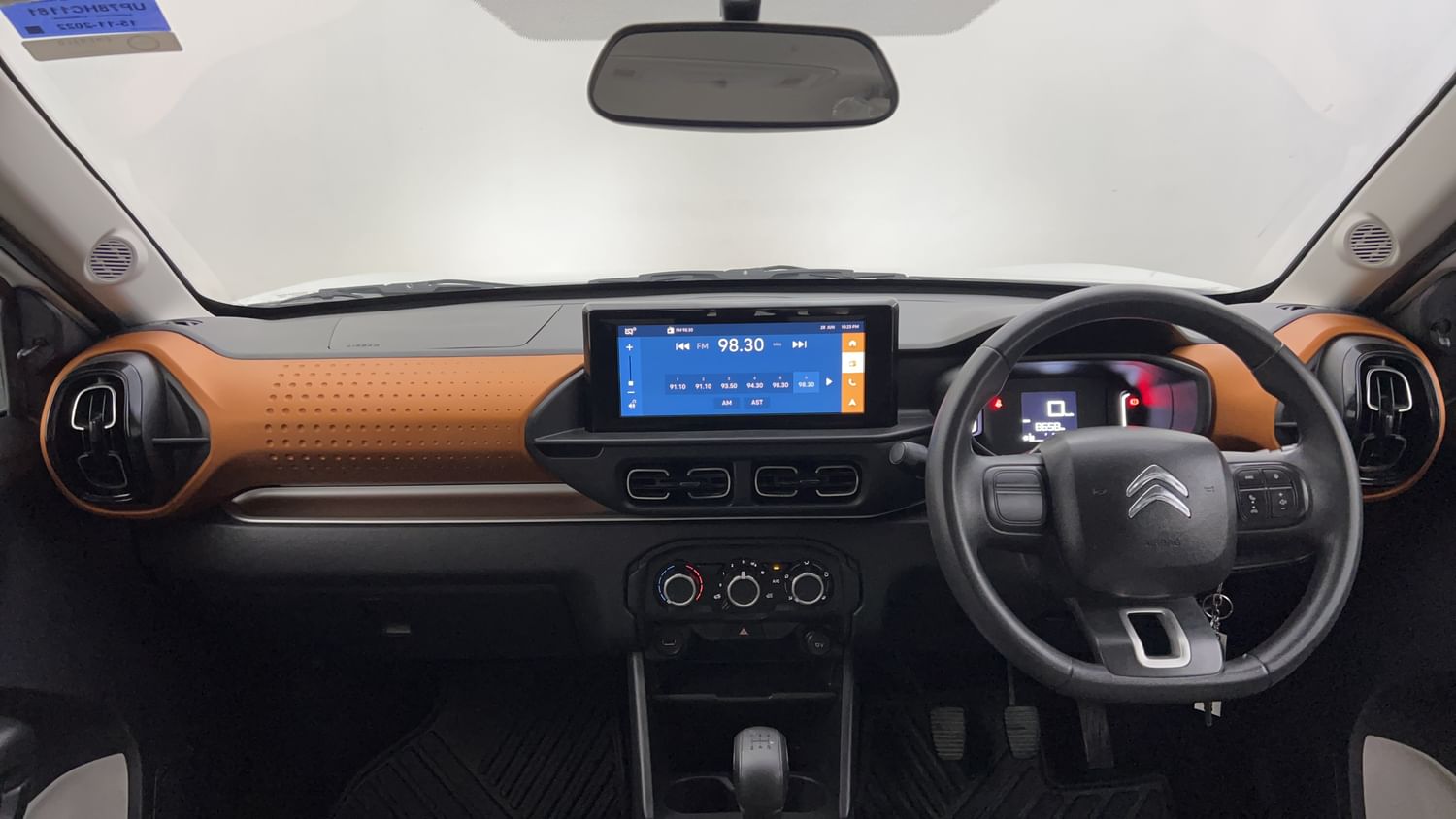 New Citroen C3 interior DASHBOARD VIEW