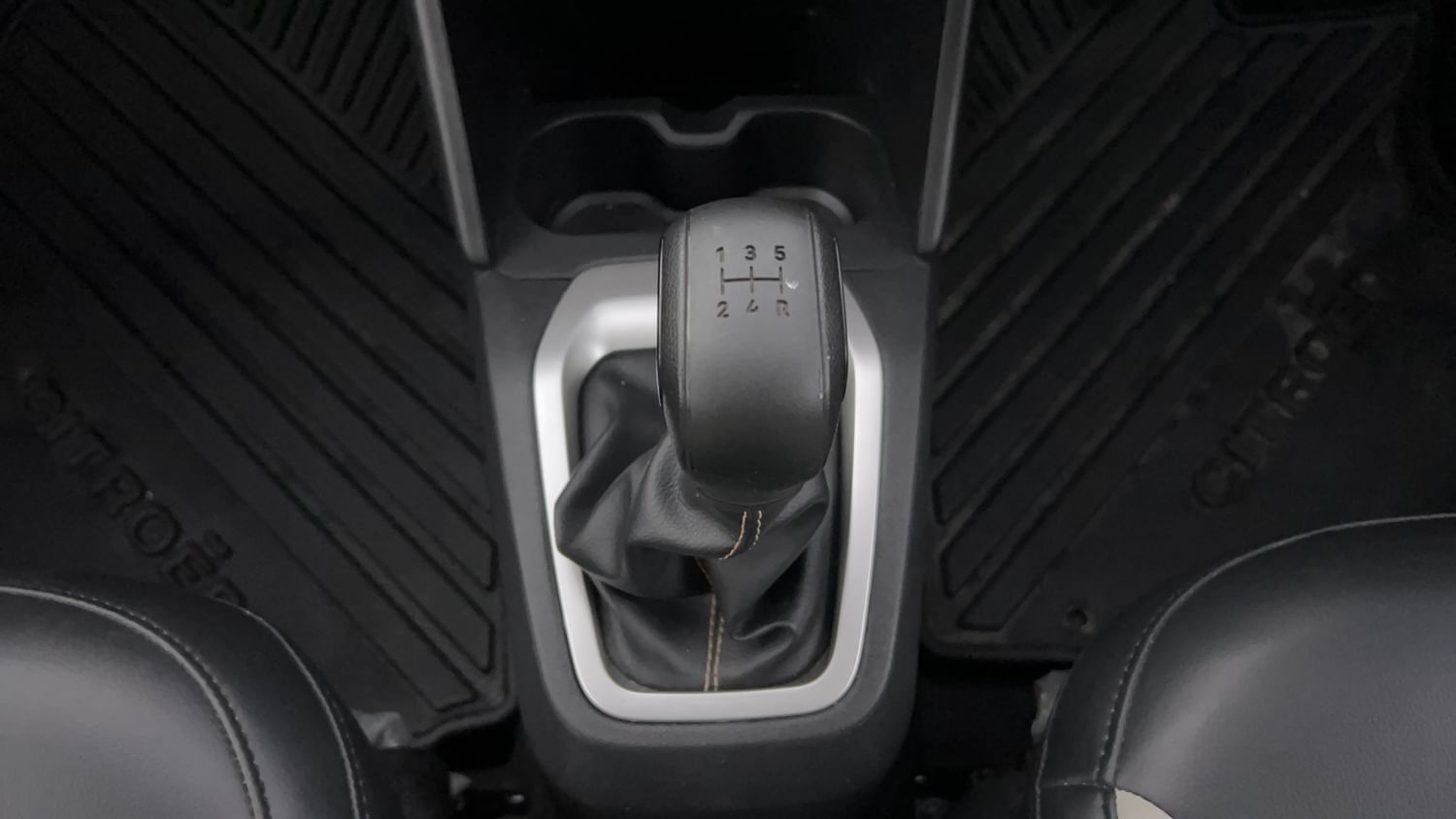New Citroen C3 interior GEAR  KNOB VIEW
