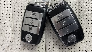 Used 2020 Kia Sonet HTX Plus 1.0 iMT Petrol Manual extra CAR KEY VIEW