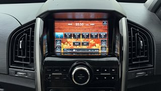 Used 2018 Mahindra XUV500 [2018-2021] W7 AT Diesel Automatic top_features Integrated (in-dash) music system