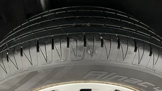 Used 2016 Maruti Suzuki Vitara Brezza [2016-2020] LDi Diesel Manual tyres RIGHT REAR TYRE TREAD VIEW