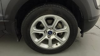 Used 2021 Ford EcoSport [2020-2021] Titanium + 1.5L Ti-VCT AT Petrol Automatic tyres RIGHT FRONT TYRE RIM VIEW