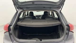 Used 2017 Hyundai Elite i20 [2014-2018] Sportz 1.2 Petrol Manual interior DICKY INSIDE VIEW
