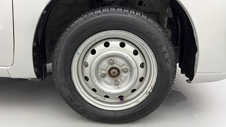 Used 2011 Maruti Suzuki Wagon R 1.0 [2010-2019] LXi Petrol Manual tyres RIGHT FRONT TYRE RIM VIEW