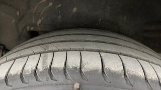 Used 2017 Toyota Corolla Altis [2017-2020] VL CVT Petrol Petrol Automatic tyres LEFT REAR TYRE TREAD VIEW