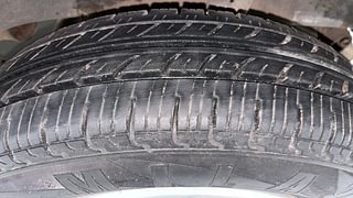 Used 2016 Renault Kwid [2017-2019] RXT 1.0 SCE Special Petrol Manual tyres LEFT REAR TYRE TREAD VIEW