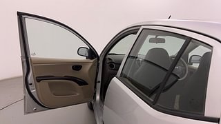 Used 2014 Hyundai i10 magna 1.1 Petrol Manual interior LEFT FRONT DOOR OPEN VIEW
