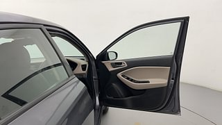Used 2017 Hyundai Elite i20 [2014-2018] Sportz 1.2 Petrol Manual interior RIGHT FRONT DOOR OPEN VIEW