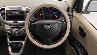 Used 2014 Hyundai i10 magna 1.1 Petrol Manual interior STEERING VIEW