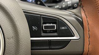Used 2022 Maruti Suzuki New Ertiga ZXI+ AT Petrol Automatic top_features Cruise control