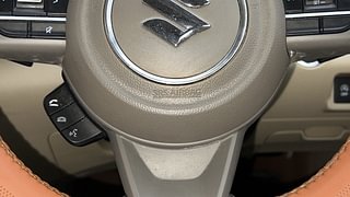Used 2022 Maruti Suzuki New Ertiga ZXI+ AT Petrol Automatic top_features Airbags