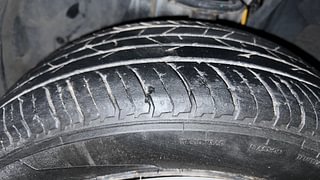 Used 2021 Nissan Magnite XL Petrol Manual tyres LEFT FRONT TYRE TREAD VIEW