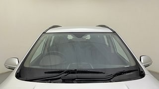Used 2015 Mahindra XUV500 [2011-2015] W6 Diesel Manual exterior FRONT WINDSHIELD VIEW