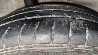 Used 2014 Honda City [2014-2017] VX CVT Petrol Automatic tyres RIGHT REAR TYRE TREAD VIEW