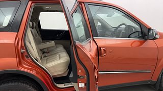 Used 2017 Mahindra XUV500 [2015-2018] W10 AT Diesel Automatic interior RIGHT SIDE REAR DOOR CABIN VIEW