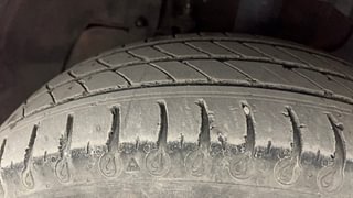 Used 2018 Tata Tiago [2016-2020] Revotron XT (O) Petrol Manual tyres LEFT FRONT TYRE TREAD VIEW