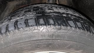 Used 2017 Mahindra XUV500 [2015-2018] W10 AT Diesel Automatic tyres LEFT FRONT TYRE TREAD VIEW