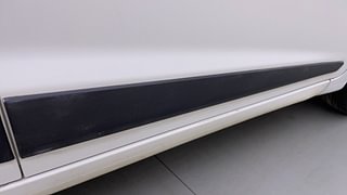 Used 2018 Hyundai Grand i10 [2017-2020] Sportz (O) 1.2 kappa VTVT Petrol Manual dents MINOR DENT