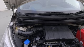 Used 2018 Hyundai Grand i10 [2017-2020] Sportz (O) 1.2 kappa VTVT Petrol Manual engine ENGINE RIGHT SIDE HINGE & APRON VIEW