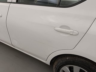 Used 2015 Nissan Sunny [2014-2020] XL Petrol Manual dents MINOR SCRATCH