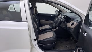 Used 2018 Hyundai Grand i10 [2017-2020] Sportz (O) 1.2 kappa VTVT Petrol Manual interior RIGHT SIDE FRONT DOOR CABIN VIEW