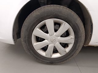 Used 2015 Nissan Sunny [2014-2020] XL Petrol Manual tyres LEFT FRONT TYRE RIM VIEW