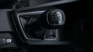 Used 2015 Hyundai Elite i20 [2014-2018] Sportz 1.2 Petrol Manual interior GEAR  KNOB VIEW