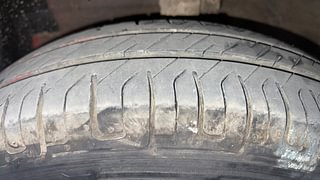 Used 2012 Maruti Suzuki Swift [2011-2017] VXi Petrol Manual tyres LEFT FRONT TYRE TREAD VIEW