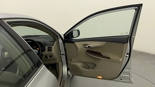 Used 2012 Toyota Corolla Altis [2011-2014] GL Petrol Petrol Manual interior RIGHT FRONT DOOR OPEN VIEW