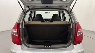 Used 2016 Hyundai i10 [2010-2016] Magna Petrol Petrol Manual interior DICKY INSIDE VIEW